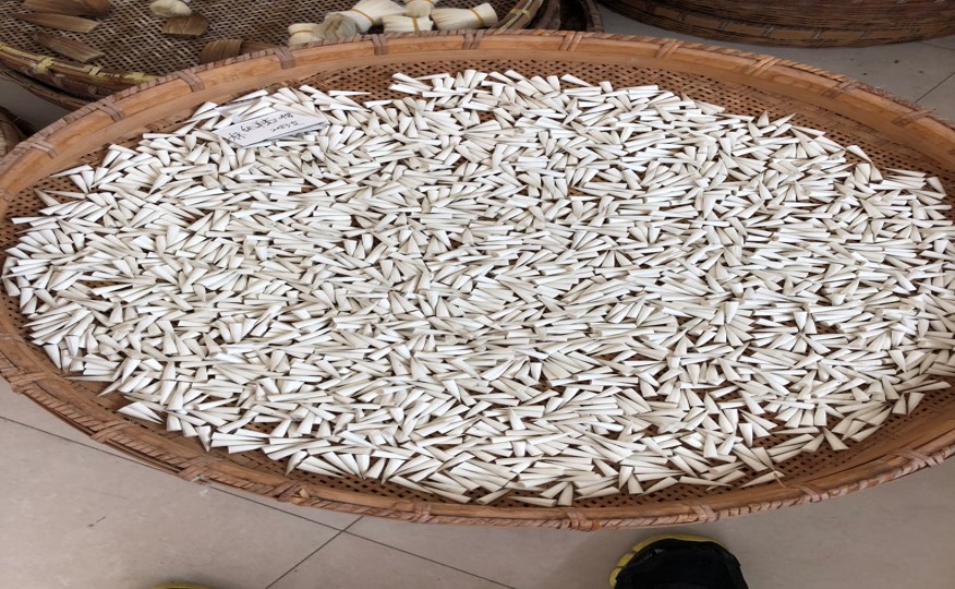 穂首